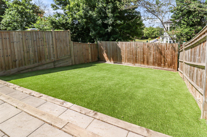 7 Turvin Crescent
