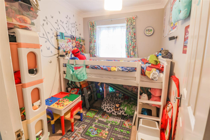 45 Sheldon Close