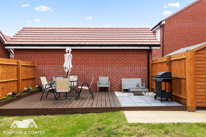 25 Plover Crescent